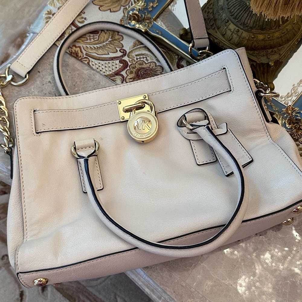Michael Kors studio Hamilton medium satchel Purse vanilla color